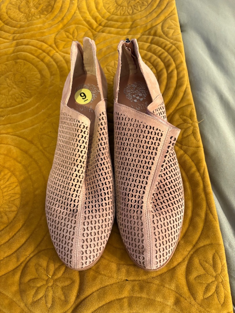 Vince Camuto Shoes